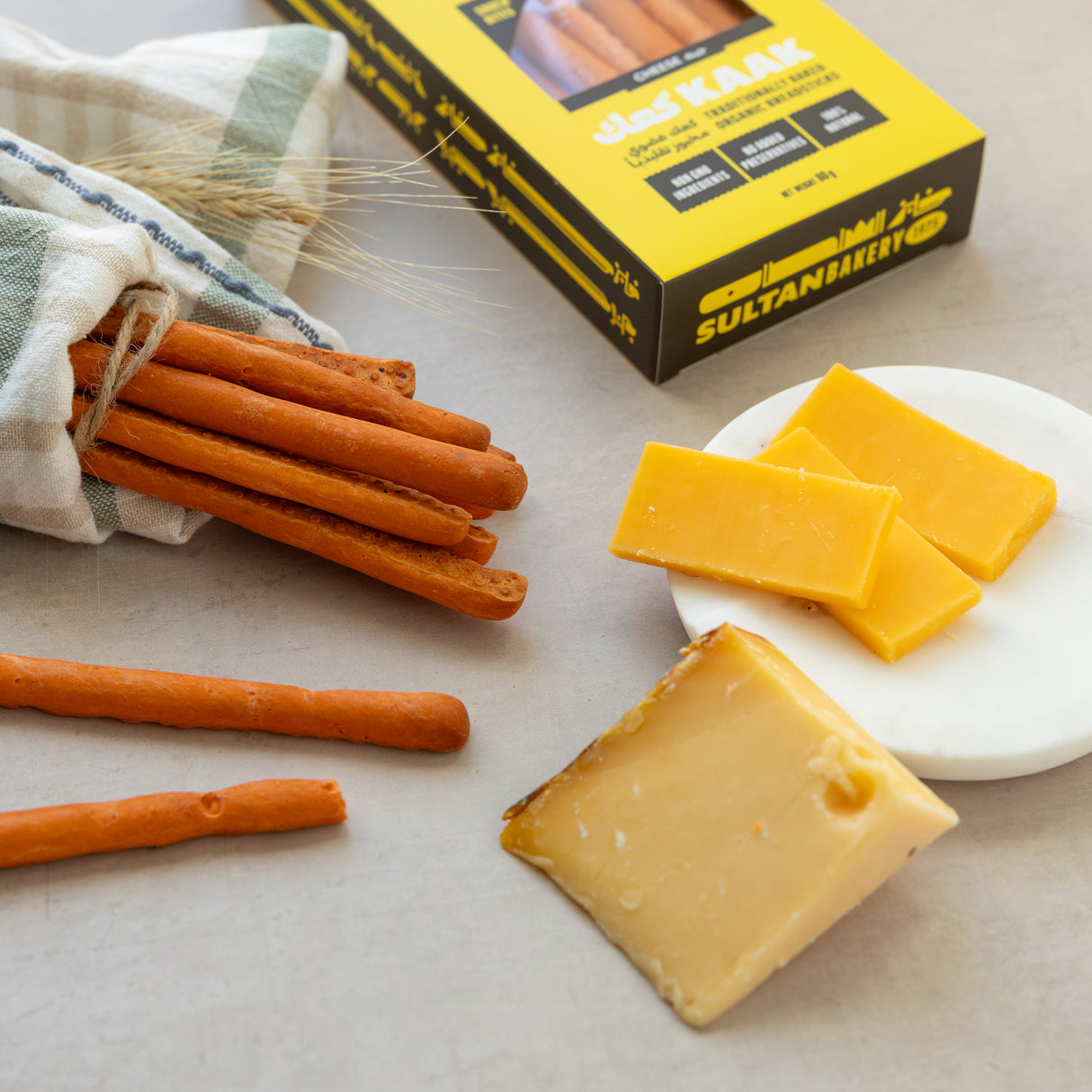 Kaak Breadsticks Cheese
